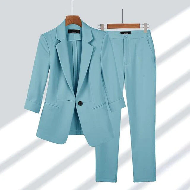 Ensemble blazer et pantalon chic pour femmes