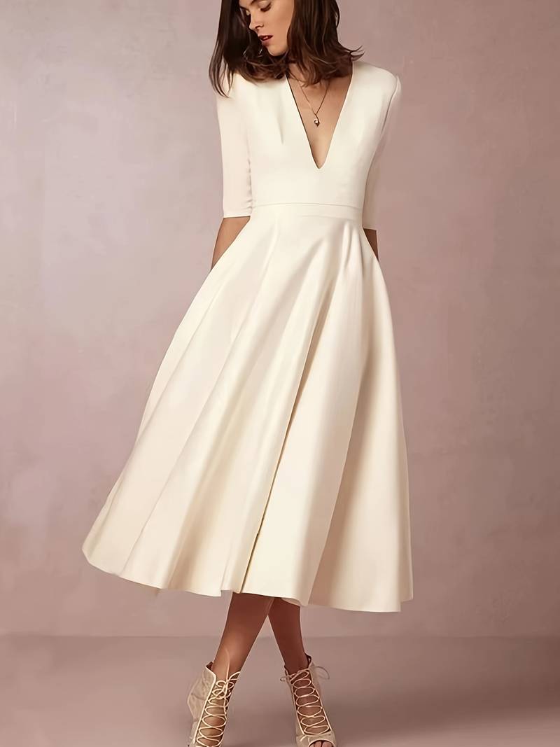 Robe élégante à col en V pour femmes | Midi