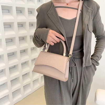 Sac à main et écharpe pour femmes