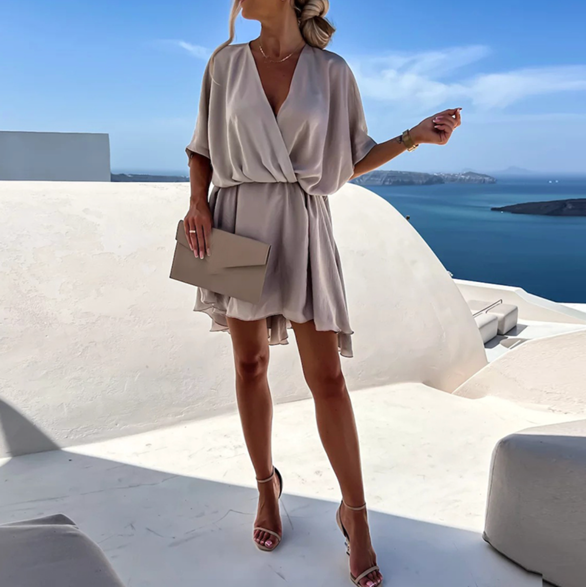 Robe élégante et intemporelle pour femme | Midi